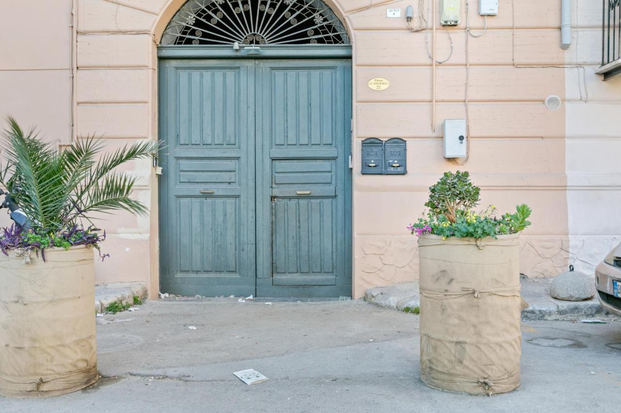 Stylish Flat Maqueda Apartment Palermo Bagian luar foto