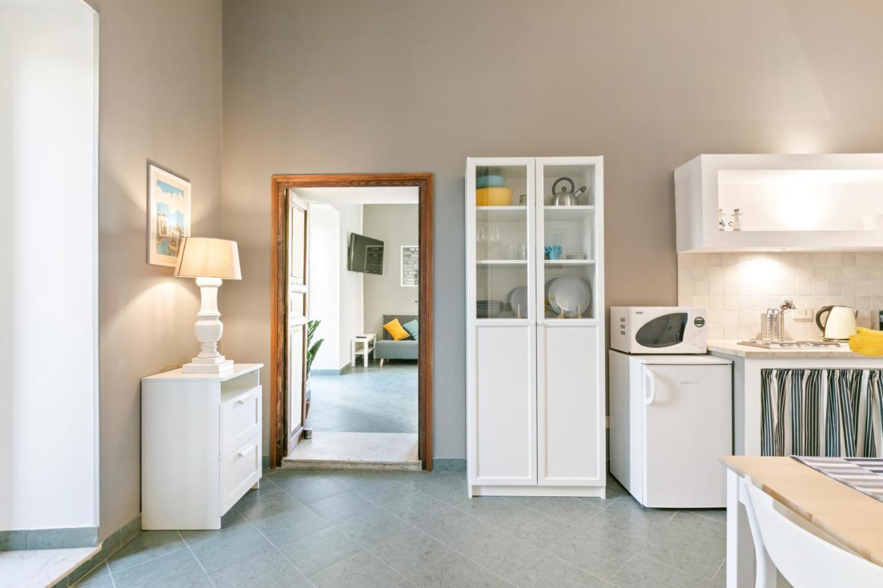 Stylish Flat Maqueda Apartment Palermo Bagian luar foto