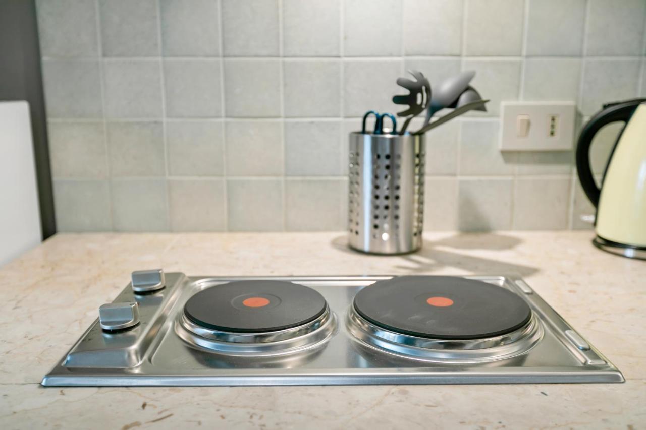 Stylish Flat Maqueda Apartment Palermo Bagian luar foto