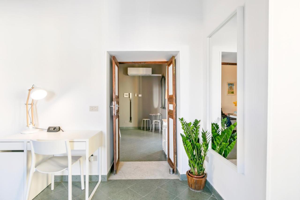 Stylish Flat Maqueda Apartment Palermo Bagian luar foto